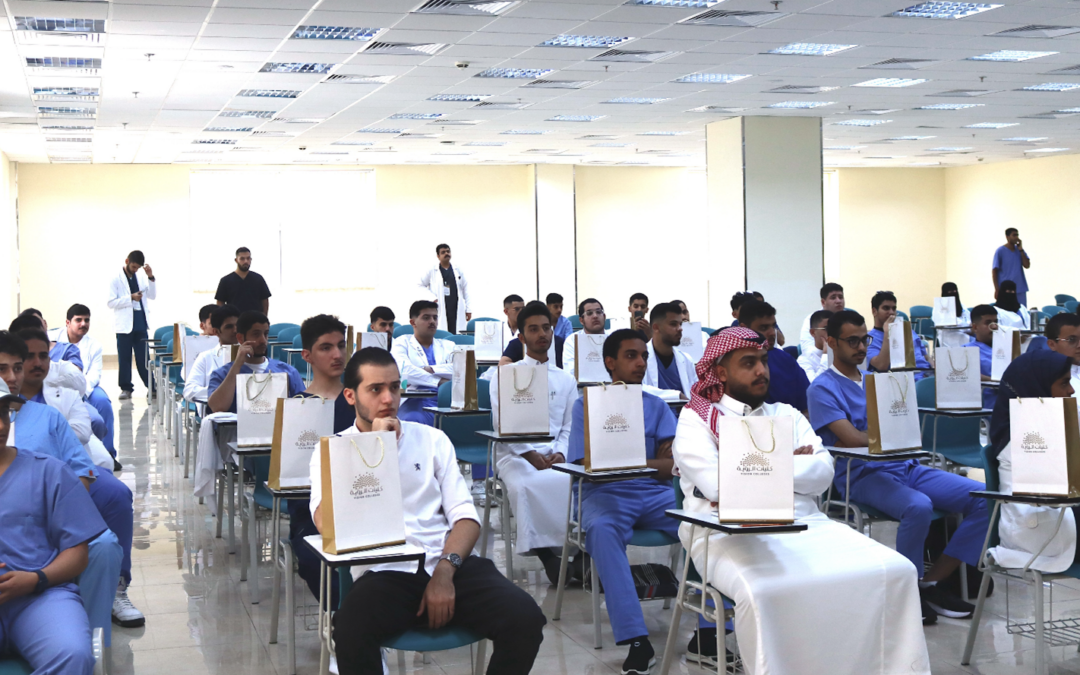 Vision College in Riyadh Holds Orientation for New Students